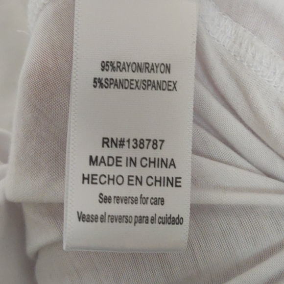 White Crew Neck Sleeveless Tee - Picture 4 of 5